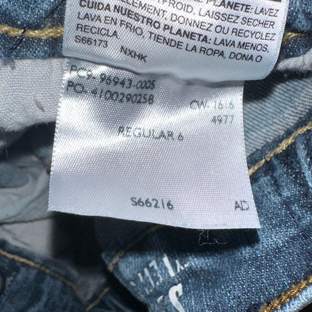 Boys Levi Strauss Jeans size 6 Regular - Picture 3 of 4